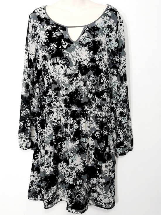 Xhilaration Dresses & Skirts - 🔵BOGO FREE🔵 Xhilaration Mini Dress Floral Feminine Sz XXL